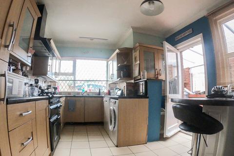 3 bedroom semi-detached house for sale, High Street, Wootton Bridge