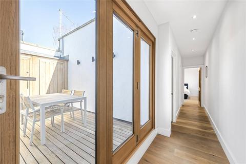 2 bedroom apartment to rent, Railway Side, Barnes, SW13