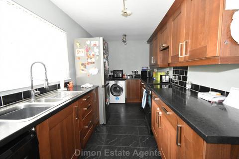 3 bedroom end of terrace house for sale, Kent Road, Bridgemary