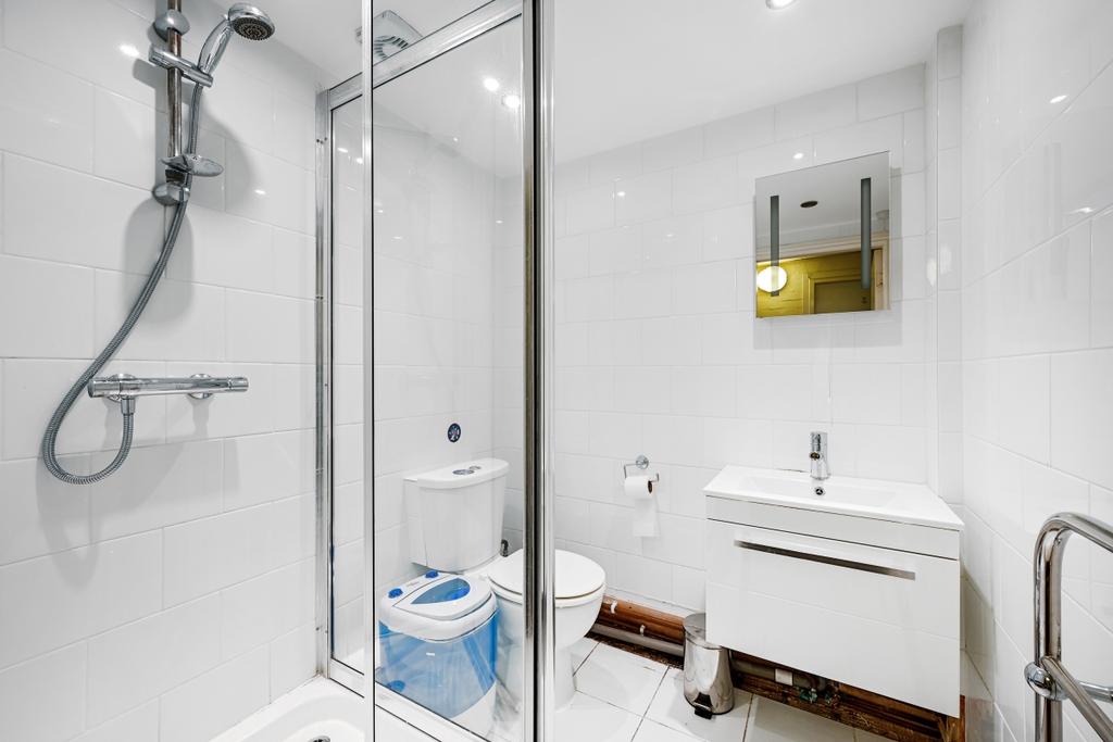 JLL Knightsbridge...