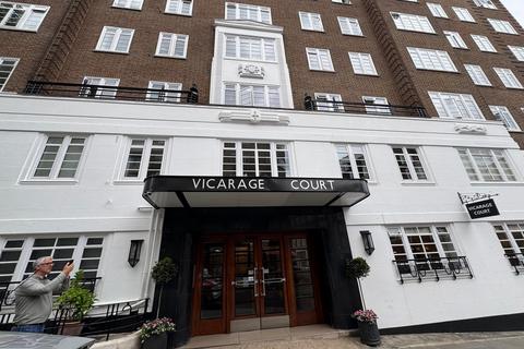 1 bedroom flat to rent, Vicarage Gate, London, W8
