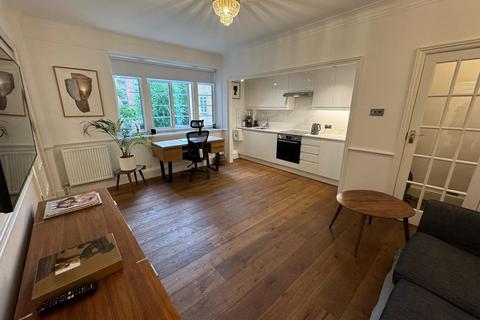 1 bedroom flat to rent, Vicarage Gate, London, W8