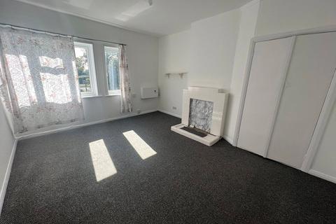 2 bedroom flat to rent, Millbrook Road West, Hampshire SO15