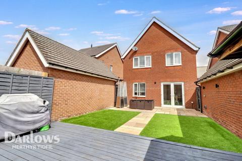 3 bedroom detached house for sale, Ivy Close, Trelewis, Treharris