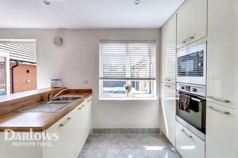 3 bedroom detached house for sale, Ivy Close, Trelewis, Treharris