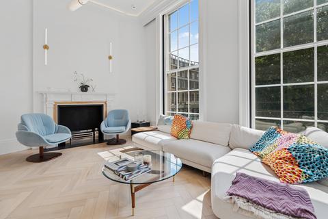 3 bedroom apartment for sale, Great Cumberland Place, London W1H