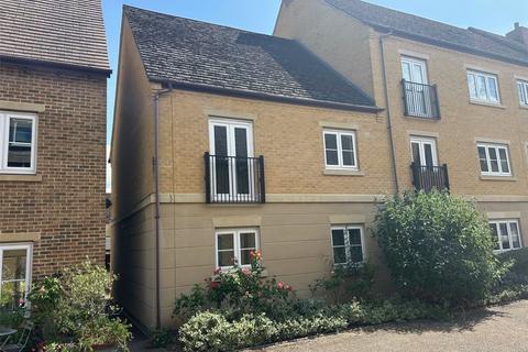 2 Marsh Lane, Witney, OX28 1YE