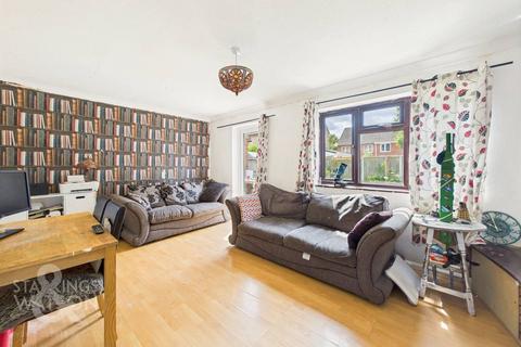 6 Atkinson Close, Norwich, NR5 9NE