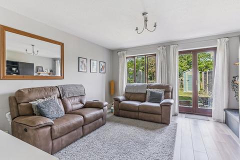 3 Blacksmiths Close, Stotfold, Hitchin, SG5 4QR