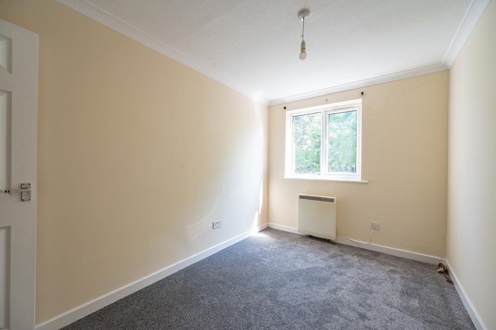 Flat 3 Gable Mews 23 8.jpg