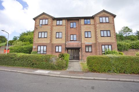 1 bedroom flat for sale, Mayfield Avenue, Dover, Kent, CT16