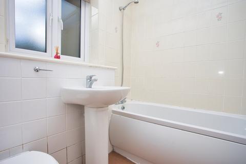 1 bedroom flat for sale, Mayfield Avenue, Dover, Kent, CT16