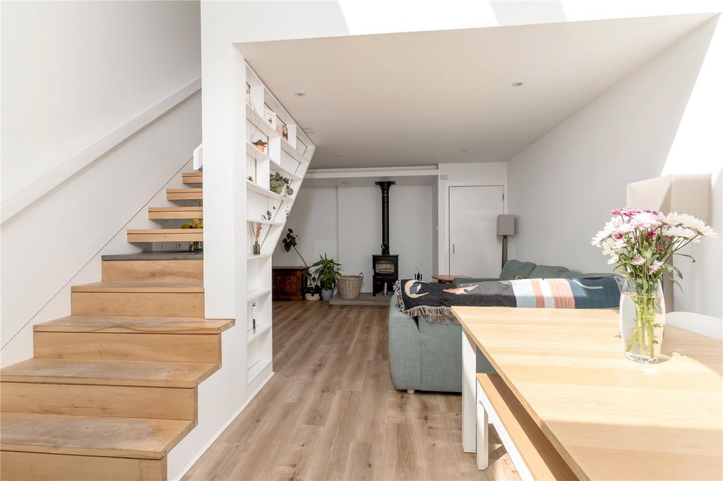 Redhall View 13