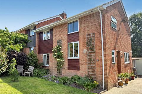 11 Cotes Avenue, Poole, BH14 0ND