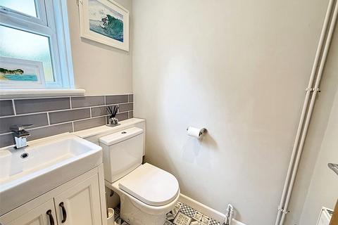 11 Cotes Avenue, Poole, BH14 0ND