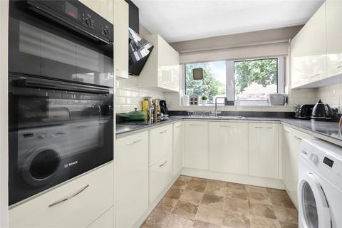 13 Bishopdale, Bracknell, RG12 7RY