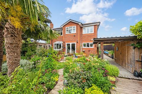 undefined, Stratton Park, Widnes WA8