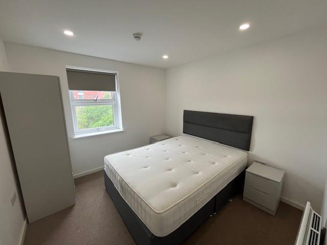 Bedroom 44.jpg