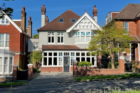 8 bedroom detached house for sale, Surrenden Road, Brighton, East Sussex, BN1