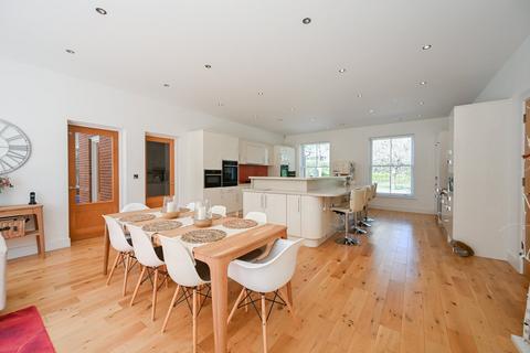 6 bedroom detached house for sale, Avon Castle Drive, Ringwood, BH24