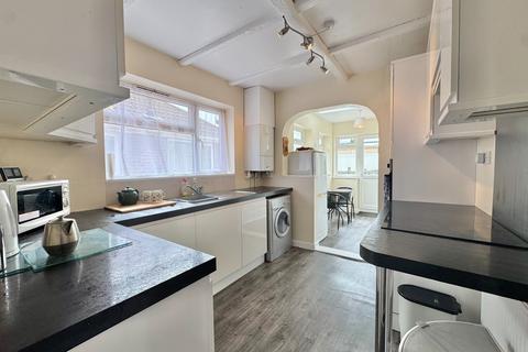 2 bedroom semi-detached bungalow for sale, Oakdown Road, Stubbington