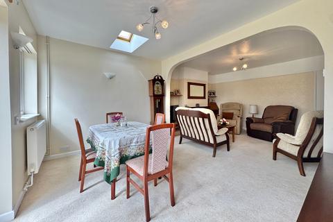 2 bedroom semi-detached bungalow for sale, Oakdown Road, Stubbington
