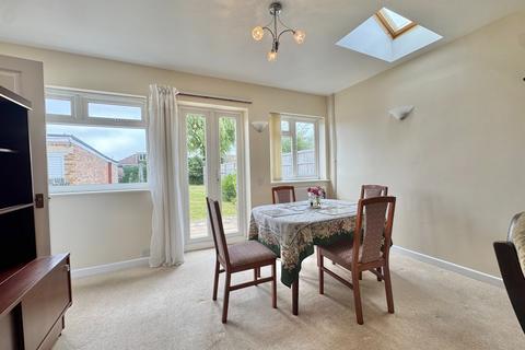 2 bedroom semi-detached bungalow for sale, Oakdown Road, Stubbington