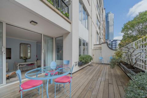 19 The Quadrangle, London, SW10 0UG