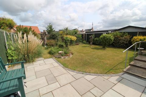 1 bedroom detached bungalow for sale, Victoria Close, Bury St. Edmunds IP31