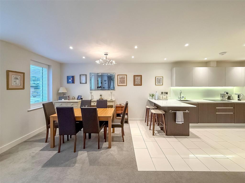Dining Room/Kitchen