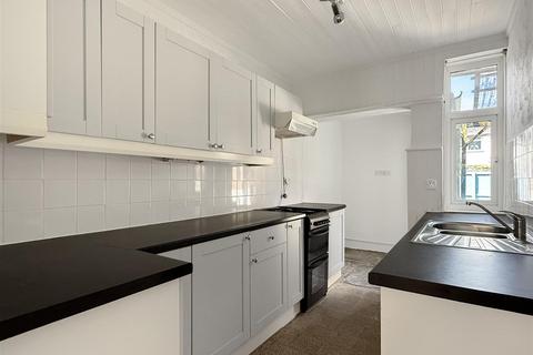 undefined, Priory Close, N Devon EX31