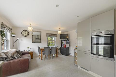 4 bedroom end of terrace house for sale, Beacon Avenue, Kings Hill, ME19 4QL