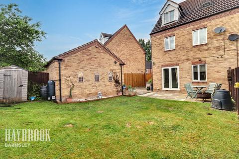 4 bedroom semi-detached house for sale, Navigation Way, Brampton