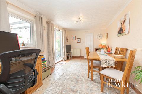 undefined, Britannia Crescent, Lyneham, Chippenham