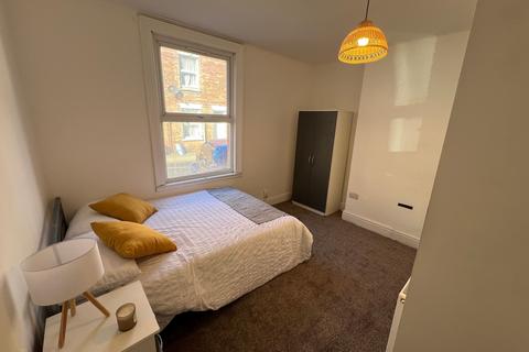 undefined, Oxford Street, Grantham NG31