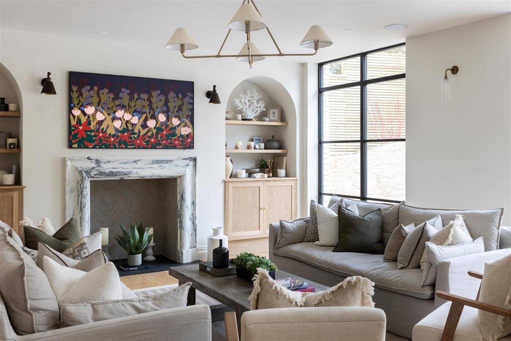 Lounge Area