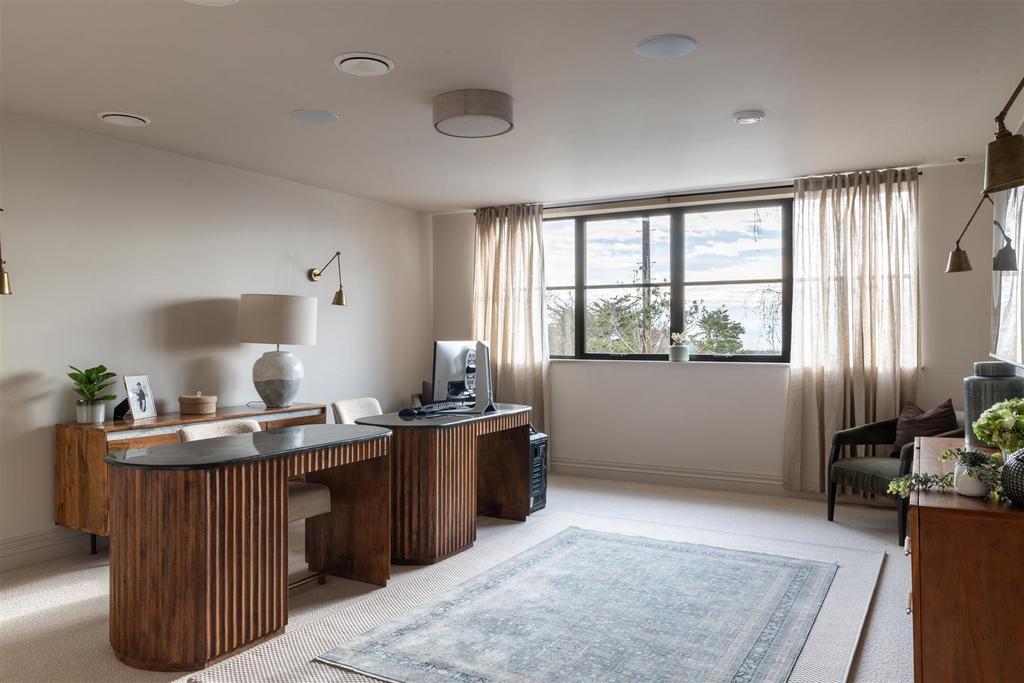 Office/Bedroom