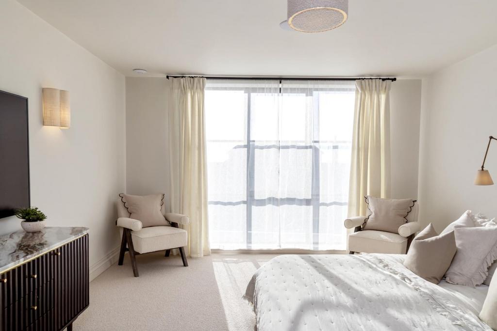 Principle Bedroom