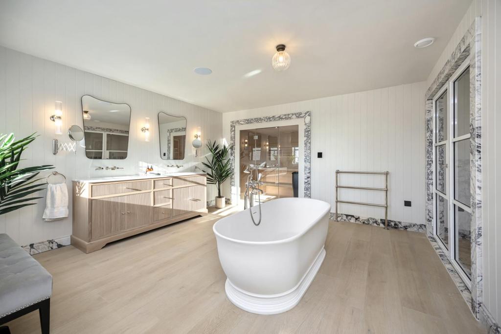 Principle En-Suite