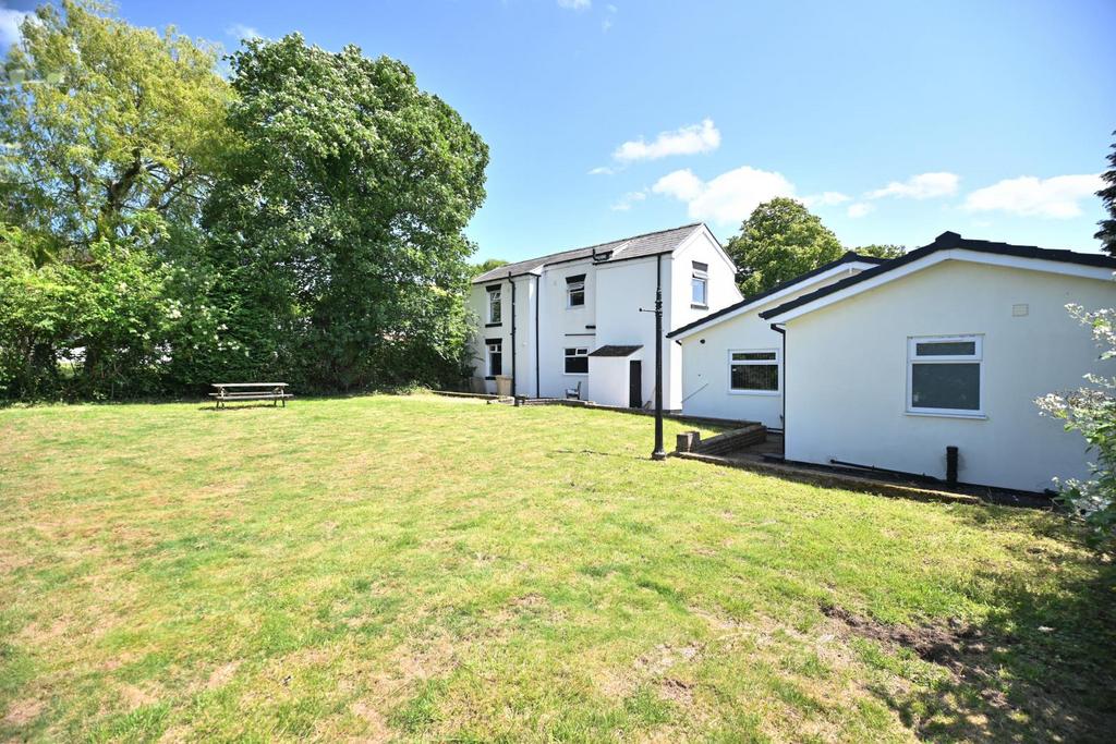 24 Dicconson Lane, Westhoughton, Bolton, Lancashir