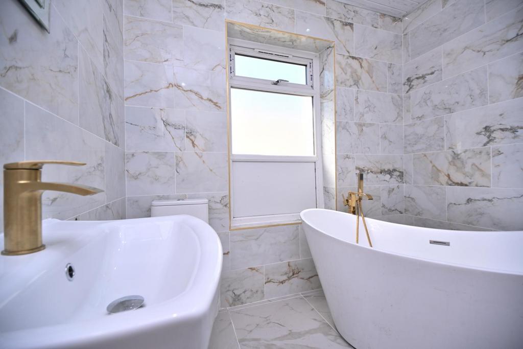 24 Dicconson Lane, Westhoughton, Bolton, Lancashir