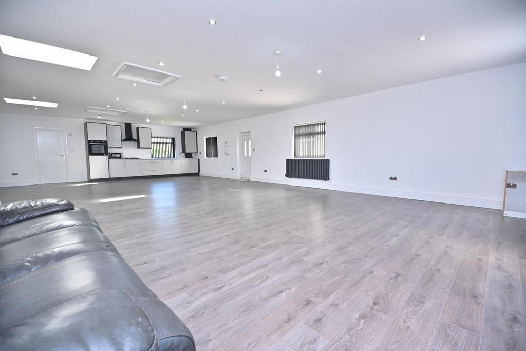 24 Dicconson Lane, Westhoughton, Bolton, Lancashir