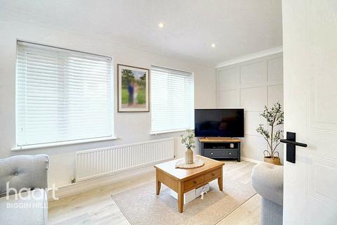 undefined, Black Eagle Close, Westerham