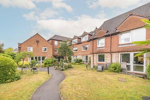 1 bedroom flat for sale, Springfield Meadows, Weybridge KT13