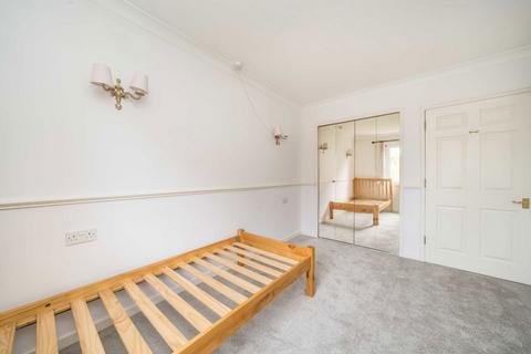 1 bedroom flat for sale, Springfield Meadows, Weybridge KT13