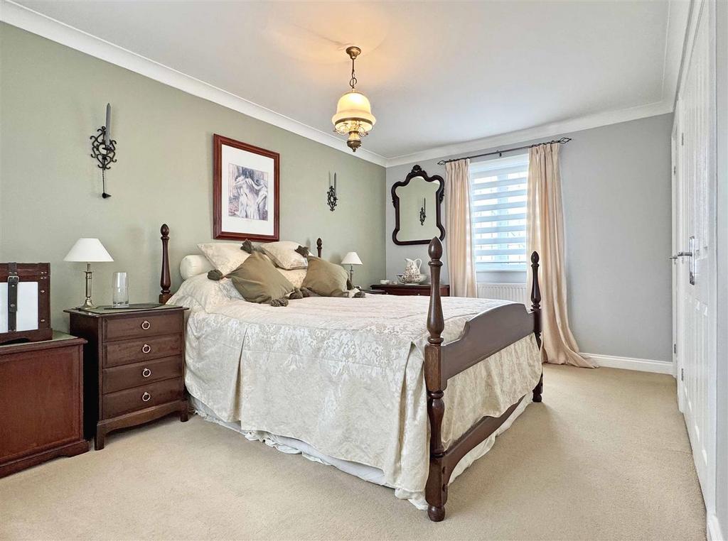 Bedroom 2.jpg