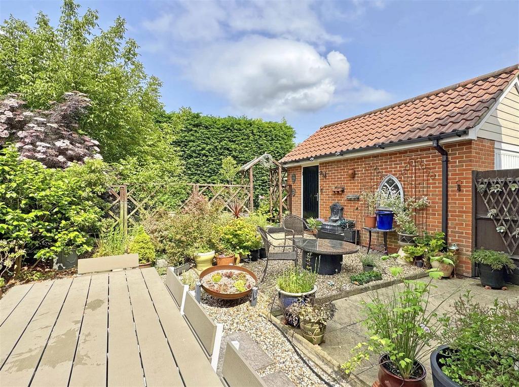 Rear Garden.jpg