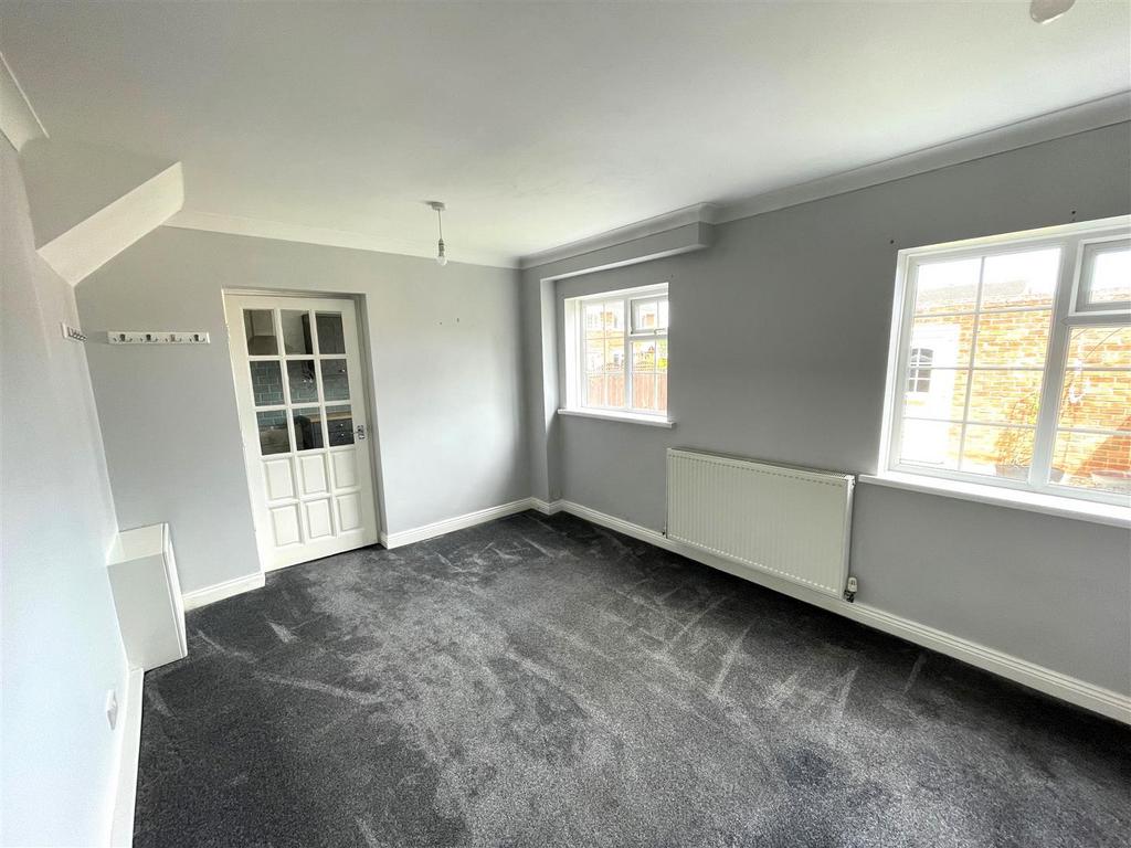 Dining Room.jpg