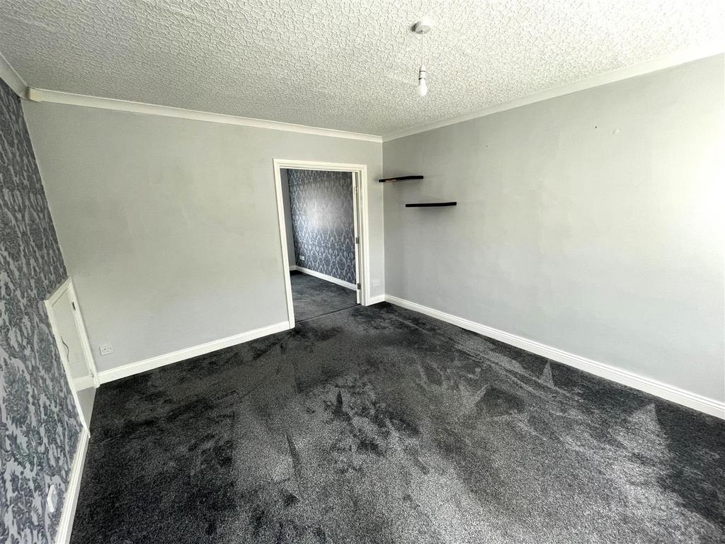 Lounge 2.jpg