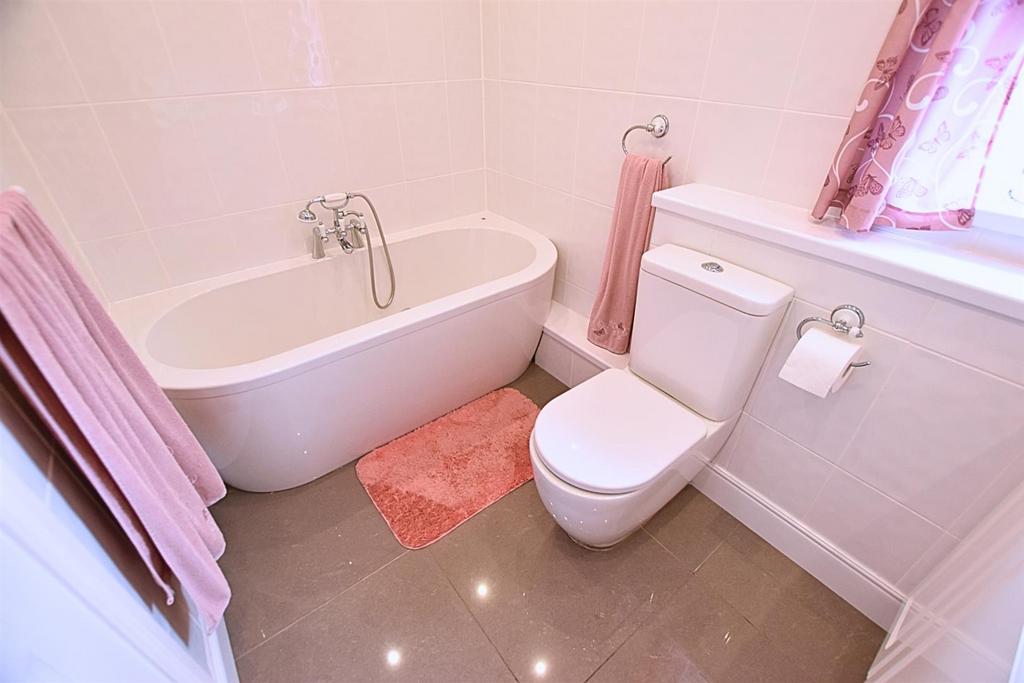Family bathroom
